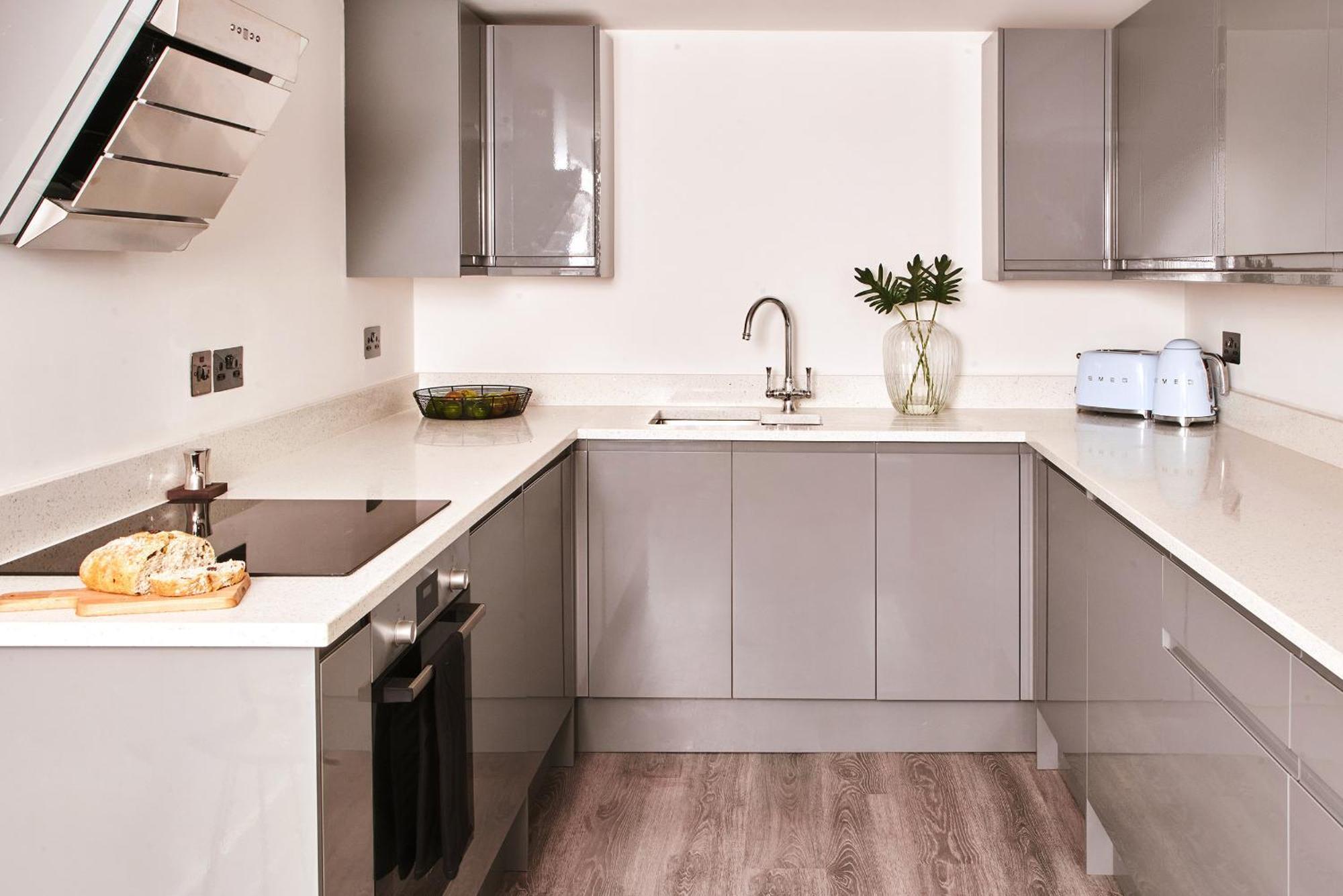 The Moorings - Stylish Duplex Apartment On Torquay Harbourside 外观 照片