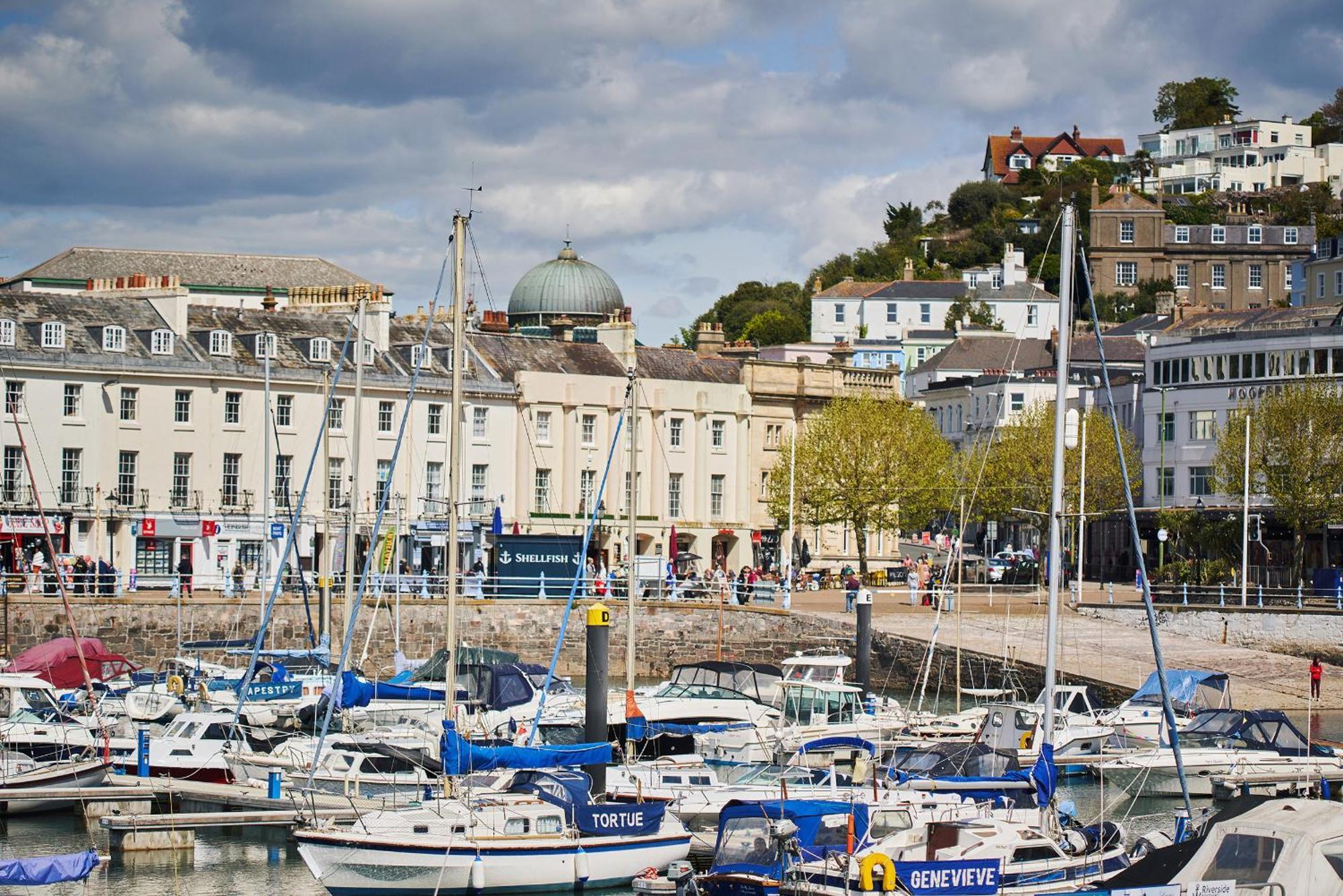 The Moorings - Stylish Duplex Apartment On Torquay Harbourside 外观 照片